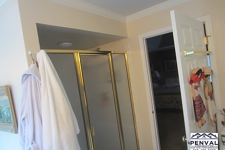 01a-PenValConstructionBathroomRemodelingWalkinShowerNorristownPA
