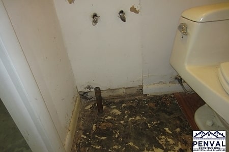 0201-Bathroom-Before