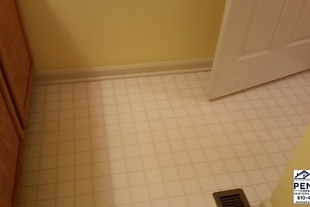 0201_SmallBathroom-RemodelPenValConstructionNorristownPA