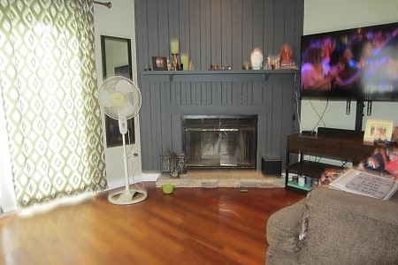 0401_LivingRoom-Before