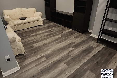 06-BeautifulLuxuryVinylPlankFloor